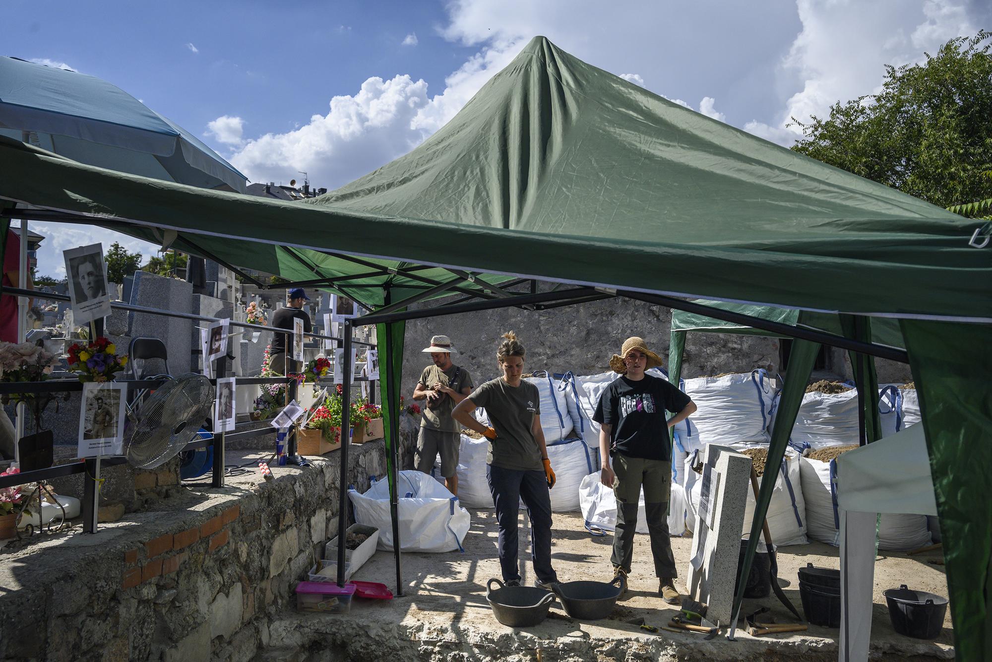 Exhumación fosa Colmenar - 11